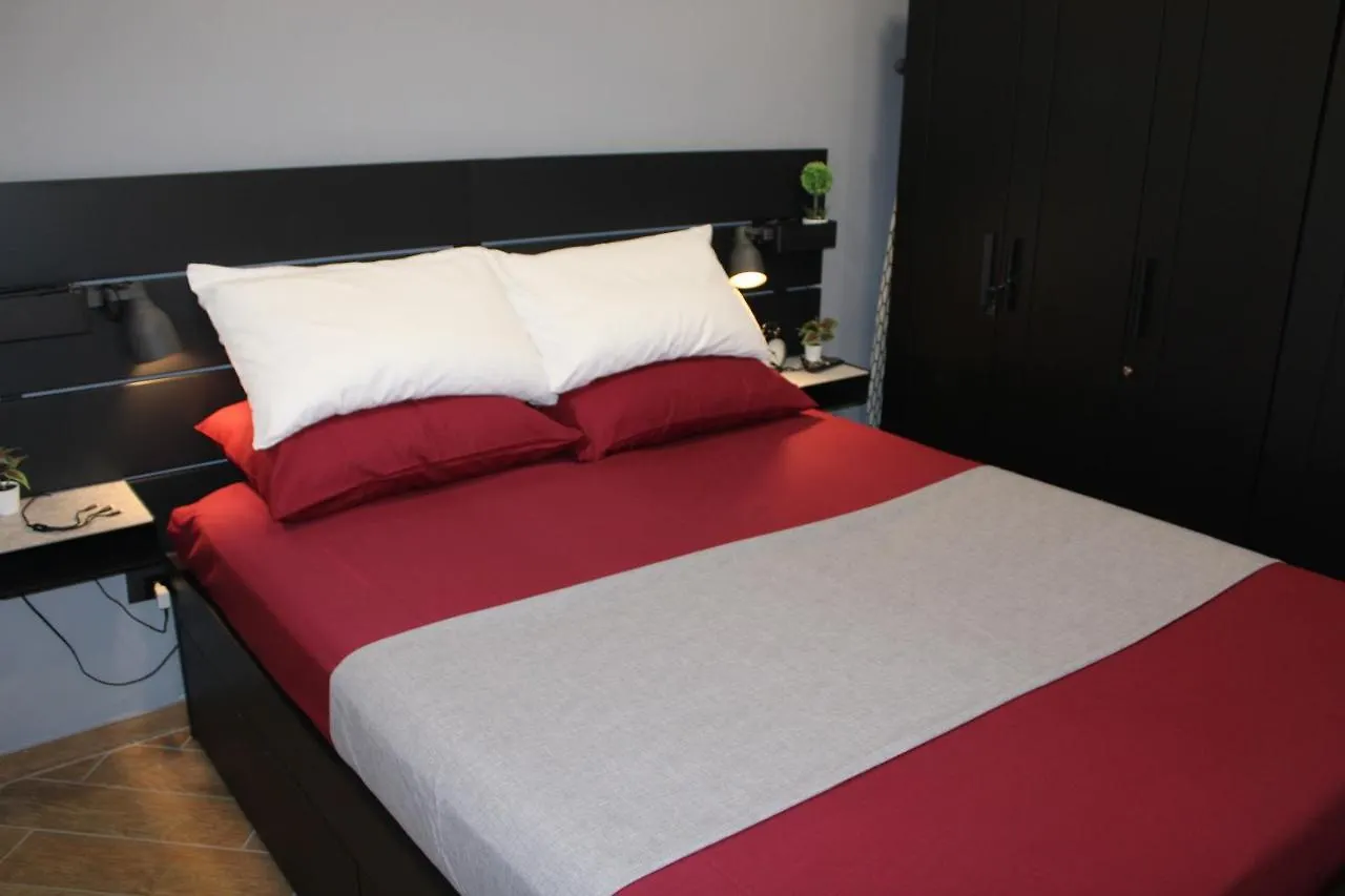Doremi Apt Naples Italy